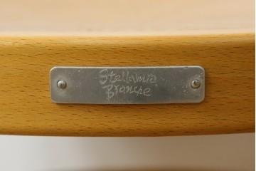 中古　美品　希少な廃番品　秋田木工　Stellamia Branche(ステラミア・ブランチ)シリーズ　座面にエンボス加工を施した軽やかな曲木細工のチェア2脚セット　(R-087698)