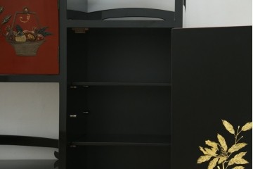 中古　美品　輪島塗　金彩・高蒔絵(梅・雀)　希少な朱塗りの飾り棚　定価約350万円　(R-087699)