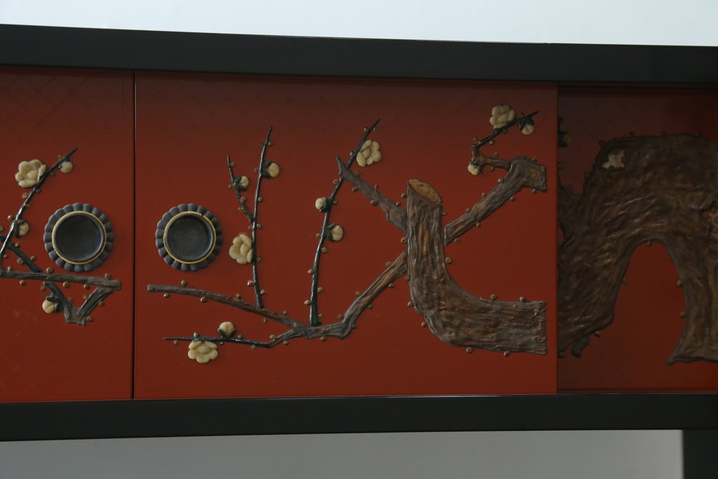 中古　美品　輪島塗　金彩・高蒔絵(梅・雀)　希少な朱塗りの飾り棚　定価約350万円　(R-087699)