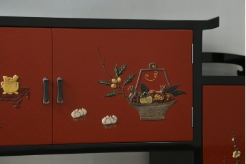 中古　美品　輪島塗　金彩・高蒔絵(梅・雀)　希少な朱塗りの飾り棚　定価約350万円　(R-087699)