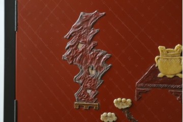 中古　美品　輪島塗　金彩・高蒔絵(梅・雀)　希少な朱塗りの飾り棚　定価約350万円　(R-087699)