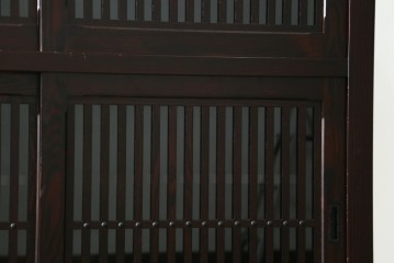 中古　美品　栗材　和モダン薫る格子デザインの水屋箪笥　(R-087700)