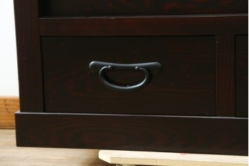 中古　美品　栗材　和モダン薫る格子デザインの水屋箪笥　(R-087700)