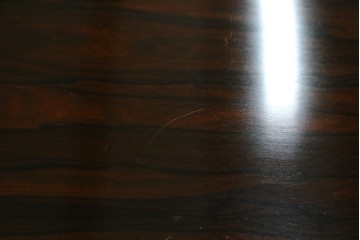 中古　美品　最高級　国産職人手作り　林光琳作　黒檀(コクタン)材　漆塗り　蒔絵入りの格調高い飾り棚　定価約240万円　(R-087703)