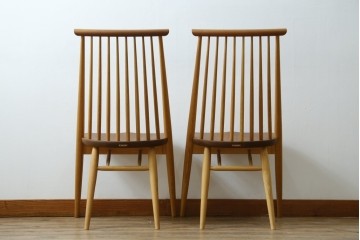 中古　美品　柏木工(KASHIWA)　ウォールナット材&オーク材　ツートンカラーが美しいCC71 CIVIL(シビル)ダイニングチェア2脚セット　(R-087705)