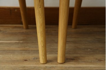 中古　美品　柏木工(KASHIWA)　ウォールナット材&オーク材　ツートンカラーが美しいCC71 CIVIL(シビル)ダイニングチェア2脚セット　(R-087705)