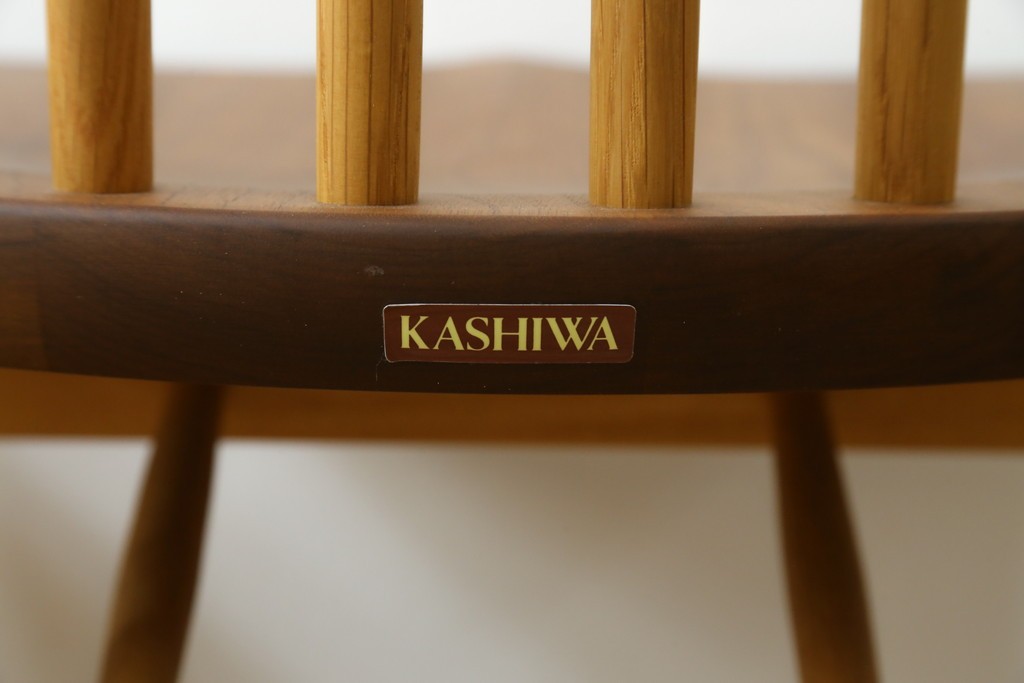 中古　美品　柏木工(KASHIWA)　ウォールナット材&オーク材　ツートンカラーが美しいCC71 CIVIL(シビル)ダイニングチェア2脚セット　(R-087705)