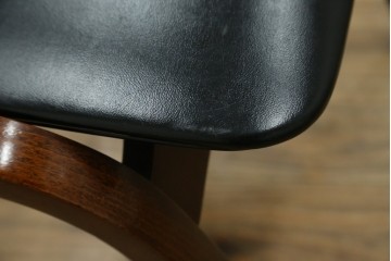 和製ヴィンテージ　秋田木工　剣持勇氏デザイン　ブナ材・ビニール　シンプルな美しさが魅力のNo.202スツール　(R-087708)