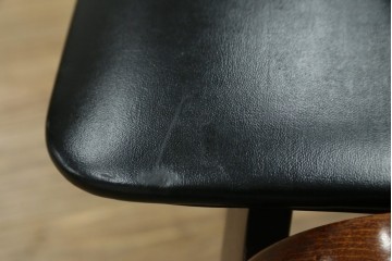 和製ヴィンテージ　秋田木工　剣持勇氏デザイン　ブナ材・ビニール　シンプルな美しさが魅力のNo.202スツール　(R-087708)