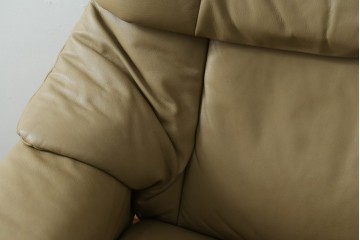 中古　美品　EKORNES(エコーネス)　本革　ストレスレス レノ クラシック(S)　包み込むような座り心地のリクライニングチェアとオットマンのセット　定価約45万円　(R-087714)
