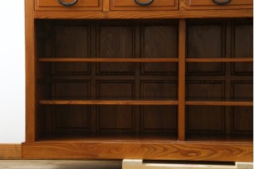 中古　欅(ケヤキ)材　木目が美しい水屋箪笥　(R-087718)