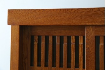 中古　欅(ケヤキ)材　木目が美しい水屋箪笥　(R-087718)
