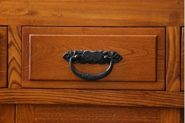 中古　欅(ケヤキ)材　木目が美しい水屋箪笥　(R-087718)