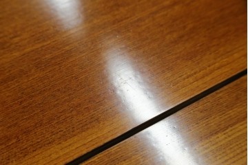 中古　欅(ケヤキ)材　格子戸が印象的な水屋箪笥サイドボード　(R-087720)