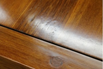 中古　欅(ケヤキ)材　格子戸が印象的な水屋箪笥サイドボード　(R-087720)