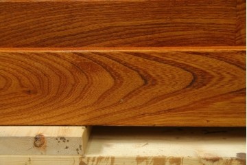 中古　欅(ケヤキ)材　格子戸が印象的な水屋箪笥サイドボード　(R-087720)