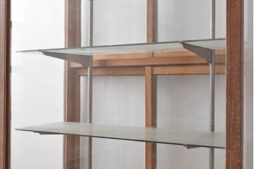 和製ヴィンテージ　引き出し付き　昭和レトロな木枠の縦型ガラスケース　(R-087722)