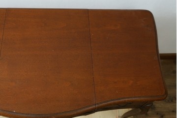 中古　DREXEL HERITAGE(ドレクセルヘリテイジ)　Touraine(ツーレイン)シリーズ　優美な曲線が魅力のドレッサー　(R-087726)