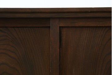 和製アンティーク　古建具リメイク　欅(ケヤキ)材　引き戸の杢目が目を惹くサイドボード　R-087728