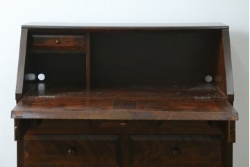 中古　松本民芸家具　T型　重厚な佇まいのライティングビューロー　定価約46万5千円　(R-087729)