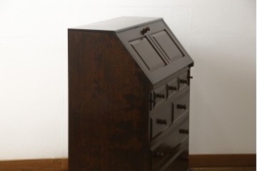 中古　松本民芸家具　T型　重厚な佇まいのライティングビューロー　定価約46万5千円　(R-087729)