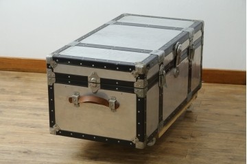 和製ヴィンテージ　金具使いが目を引く舟トランク　(R-087732)