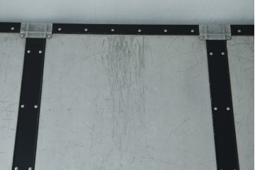 和製ヴィンテージ　金具使いが目を引く舟トランク　(R-087732)