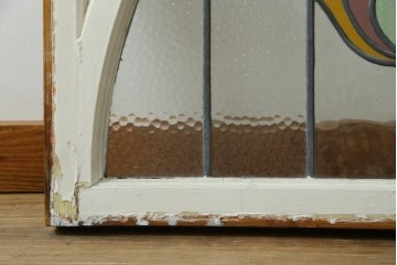 イギリスアンティーク　アーチ枠と花模様が優美なステンドグラスパネル　(R-087736)
