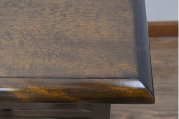 和製ヴィンテージ　国産　職人手作り品　民芸デザインの片袖机　(R-087745)