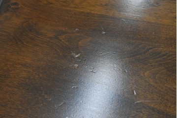 和製ヴィンテージ　国産　職人手作り品　民芸デザインの片袖机　(R-087745)