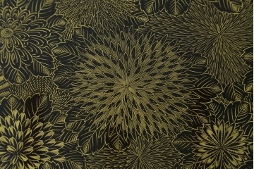 中古　美品　輪島塗　菊花尽くしの金蒔絵が見事な座卓　定価約170万円　(R-087748)