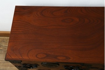 中古　美品　仙台民芸箪笥(仙台箪笥)　重厚な金具と杢目が目を引くローボード　定価約27万円　(R-087749)