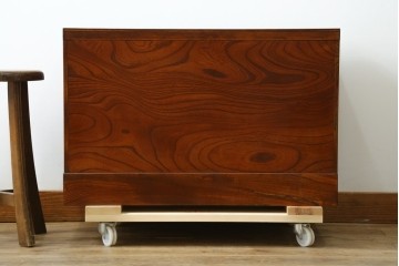 中古　美品　仙台民芸箪笥(仙台箪笥)　重厚な金具と杢目が目を引くローボード　定価約27万円　(R-087749)