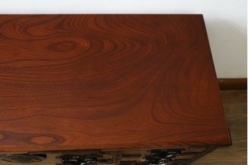 中古　美品　仙台民芸箪笥(仙台箪笥)　重厚な金具と杢目が目を引くチェスト　定価約27万円　(R-087749)