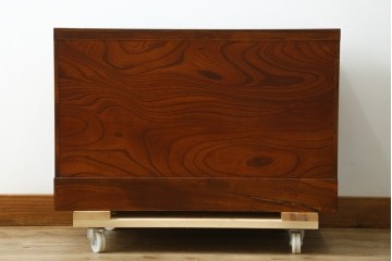 中古　美品　仙台民芸箪笥(仙台箪笥)　重厚な金具と杢目が目を引くチェスト　定価約27万円　(R-087749)