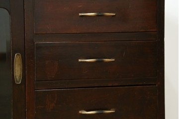 和製ビンテージ　落ち着いた色味が空間に馴染む収納力のあるローボード　(R-087753)