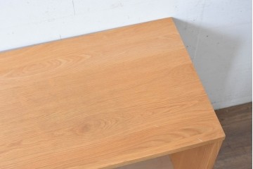 中古　希少な廃番品　無印良品(MUJI)　オーク無垢材　すっきりとしたデザインのデスク　(R-087754)