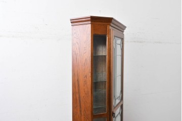 中古　美品　希少な廃番品!　COUNTRY HOUSE 2000(カントリーハウス)　Brugge(ブルージュ)　装飾ガラスが美しい背面鏡張りのキュリオケース　(R-087757)