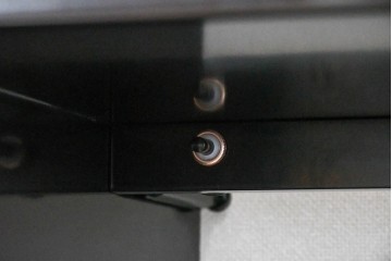 中古　美品　高級品!!　モリシゲ(MORISHIGE/森繁)　マリーナ　目の覚めるような赤と黒の配色が魅力の照明付き特大キャビネット　定価200万円以上　※搬入時に分解可能　(R-087762)