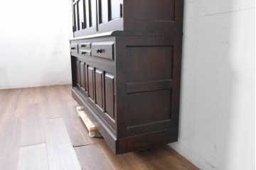 中古　北海道民芸家具　OM168特注品　カバ材　重厚な雰囲気の収納棚　(R-087768)