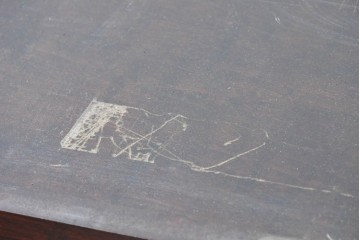 《台輪取り付け加工費込み》中古　北海道民芸家具　カバ材　格子ガラス扉のキャビネット　(R-087769)