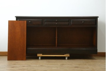 中古　北海道民芸家具　カバ材　端正なフォルムのテレビボード　(R-087770)