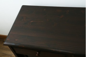 中古　北海道民芸家具　カバ材　端正なフォルムのテレビボード　(R-087770)