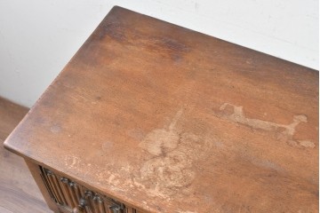 イギリスヴィンテージ　オーク材　リネンフォールドの伝統模様が施されたデスク　(R-087773)