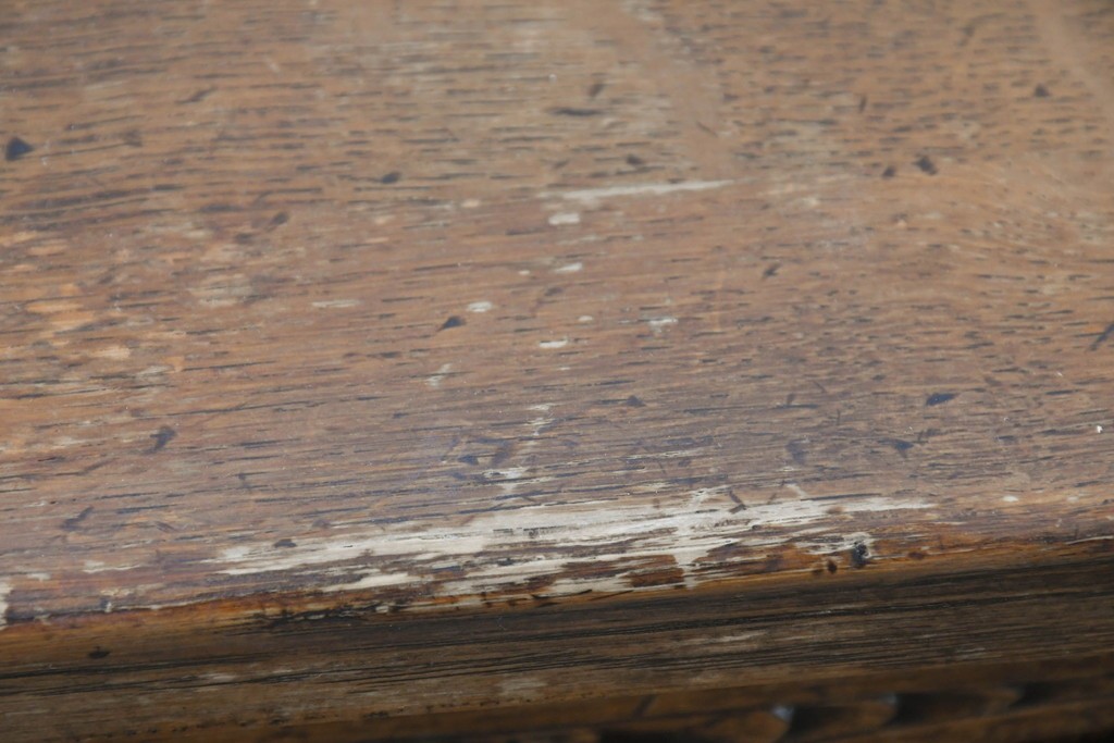 イギリスヴィンテージ　オーク材　リネンフォールドの伝統模様が施されたデスク　(R-087773)