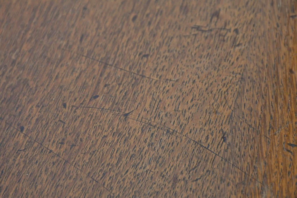 イギリスヴィンテージ　オーク材　リネンフォールドの伝統模様が施されたデスク　(R-087773)