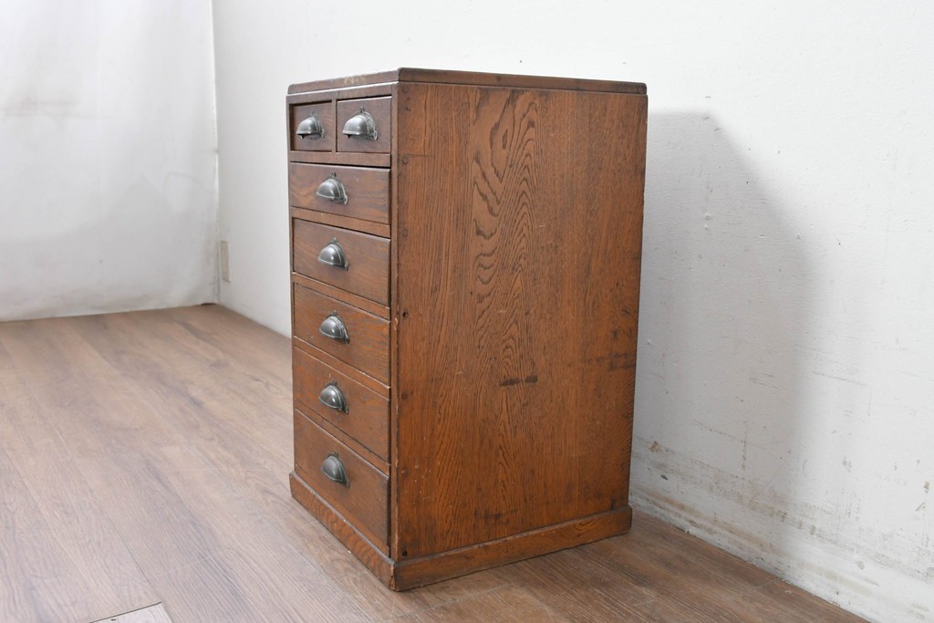 和製アンティーク　栓材　引き出し7杯のレトロなサイドチェスト　(R-087777)