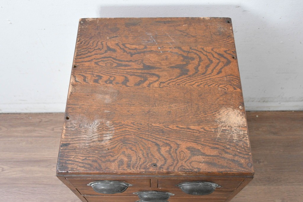 和製アンティーク　栓材　引き出し7杯のレトロなサイドチェスト　(R-087777)