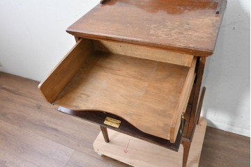 イギリスヴィンテージ　CHARLES JENNER & COMPANY　落ち着いた木味と軽やかさを感じる引き出し式のレコードケース　(R-087779)