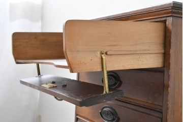 イギリスヴィンテージ　CHARLES JENNER & COMPANY　落ち着いた木味と軽やかさを感じる引き出し式のレコードケース　(R-087779)